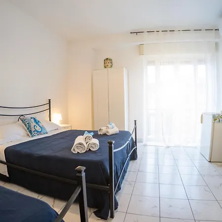 Hippocampus 3* Giardini-Naxos